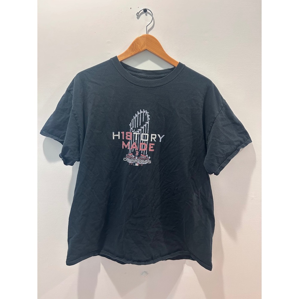 MLB T-Shirt Mens Large Black Boston Red Sox 2018 World Series History Made Tee